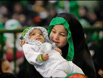 مراسم عزاداری در ایام محرم را به تصویر بگشید