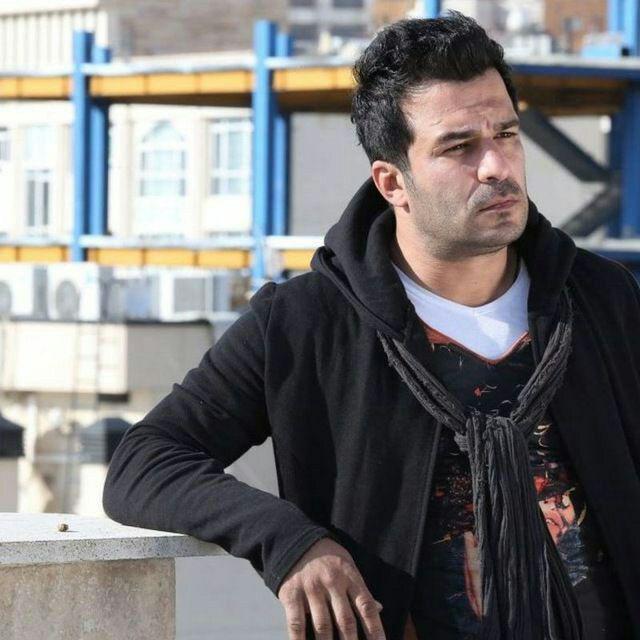 کیک سینما امشب با حضور یوسف تیموری در «همیشه خونه» بریده می شود