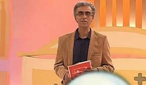 رضا رفیع : گره‌زدن زندگی مردم به شعر و طنز باعث کاهش‌ آسیب‌های اجتماعی می‌شود