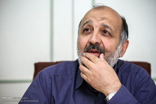 <p><strong><span style="font-family: BYekan; font-size: 12pt;">وزیر پیشین آموزش و پرورش در برنامه «پرسشگر»عنوان کرد:</span></strong></p>