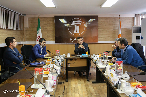 <p><strong><span style="font-family: BYekan; font-size: 12pt;">نود خانوادگی روی آنتن شبکه آموزش/ «۰۰۹۸» کد ارتباطی خانواده‌های ایرانی