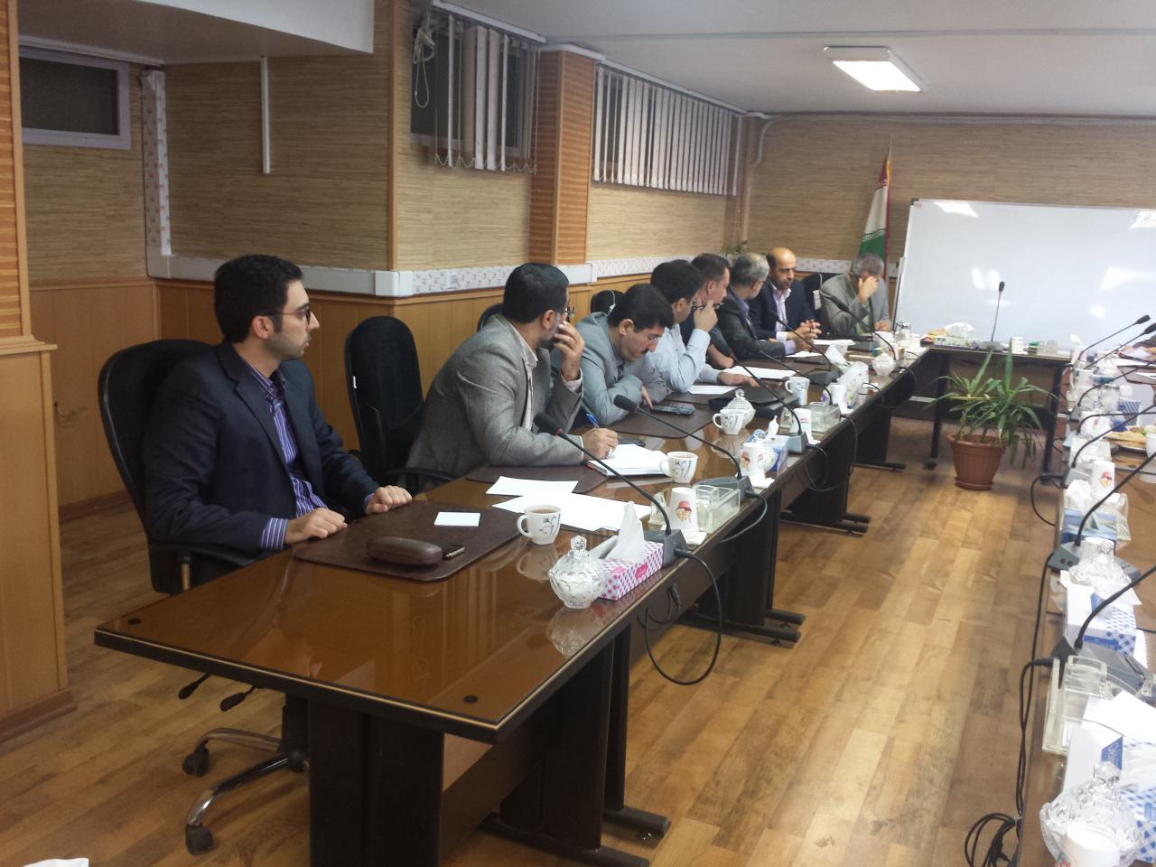 عکس های برگزاری نشست هم اندیشی شبکه آموزش و سازمان آموزش فنی و حرفه ای کشور