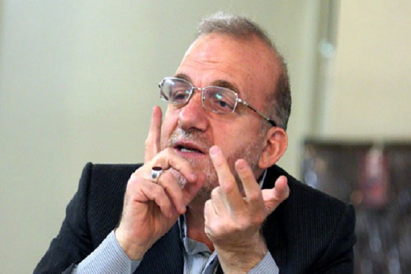 <p><strong><span style="font-family: BYekan; font-size: 14pt;">رئیس کمسیون اصل 44 مجلس شورای اسلامی در برنامه "مشاور "</span></strong></p>