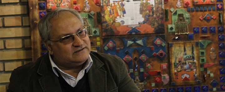 <p><strong><span style="font-family: BYekan; font-size: 12pt;">رئیس مرکز توسعه پیشگیری و درمان اعتیاد سازمان بهزیستی کشور همراه با «مشاور»